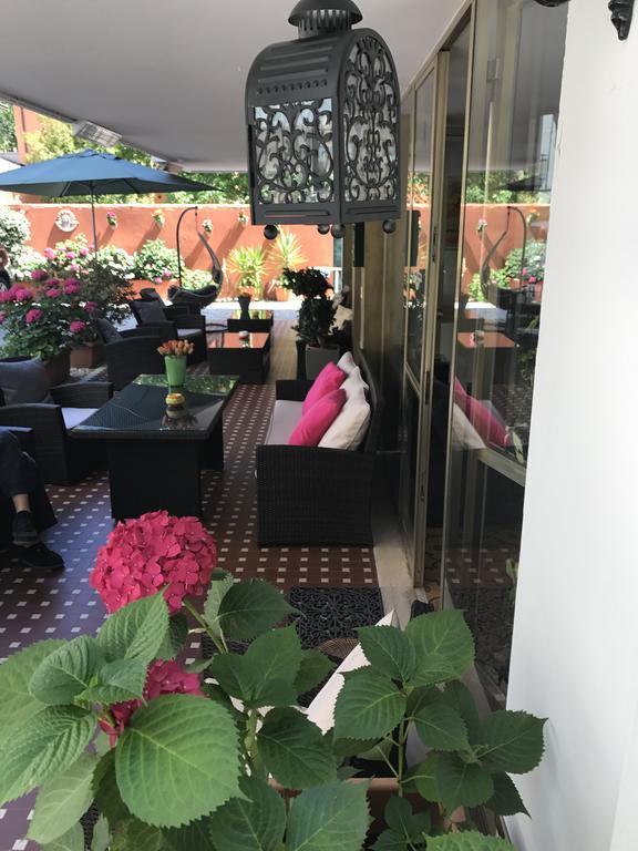Hotel Mirella Rimini Exterior foto